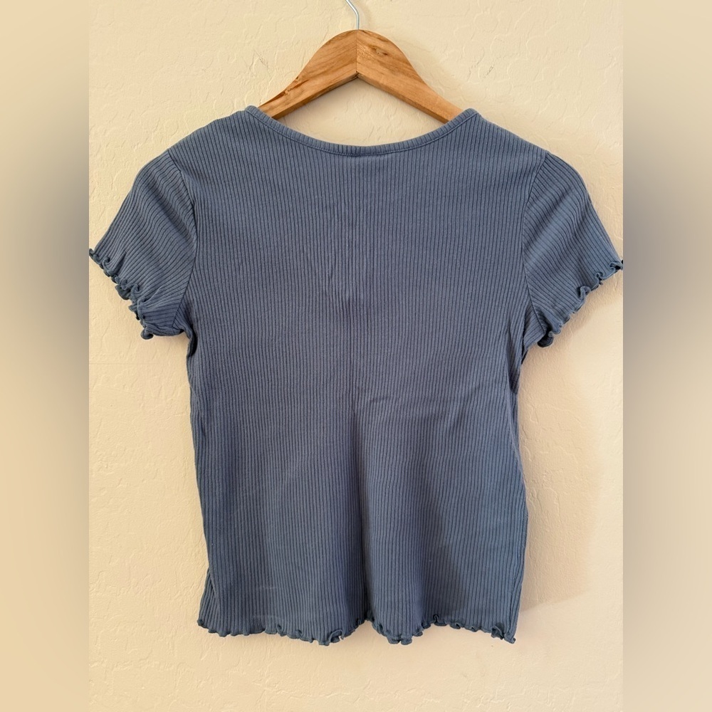 Blue Ribbed Button-Up Women's Top - Picture 3 of 3